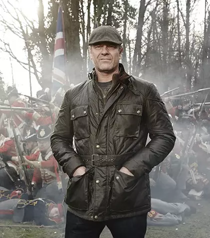 Sean Bean prezintă un documentar despre bătălia de la Waterloo, la History