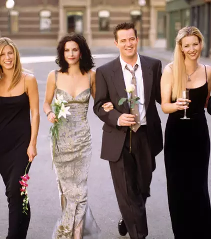 „Prietenii tăi” este în continuare descărcat ilegal de pe net!