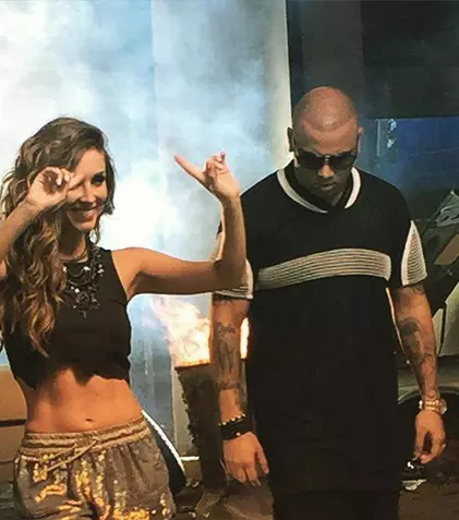 Anahi s-a întors pe scenă