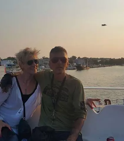 Cristi Hrubaru și-a dus soția în vacanță în Grecia: au călătorit pe două roți