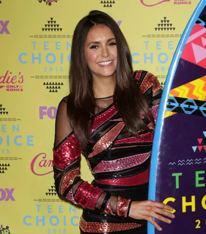 Nina Dobrev și-a luat adio de la „The Vampire Diaries” la Teen Choice Awards