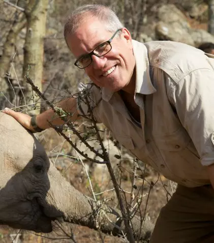 „Teroriștii fildeșului”, o anchetă sub acoperire despre comerțul ilegal de fildeș