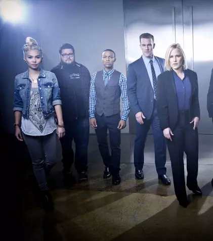 Serialul “CSI: Cyber” se vede din 3 decembrie pe AXN