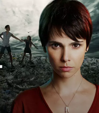 Trei seriale noi la Acasă