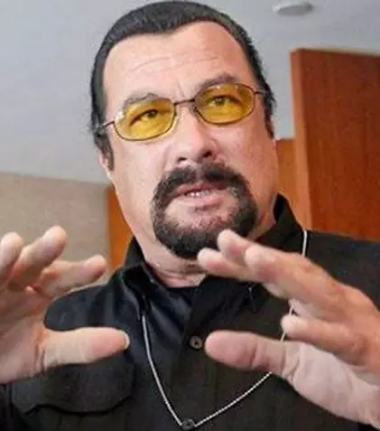 Serbia i-a făcut o ofertă de muncă lui Steven Seagal