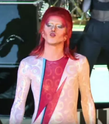 Mezzo îşi schimbă programul diseară şi difuzează un show-omagiu lui David Bowie