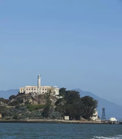HISTORY™ explorează secretele din Alcatraz