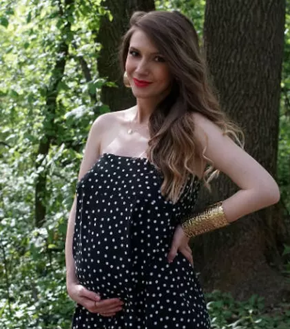 Adela Popescu lansează colecția “Maternity by Adela”