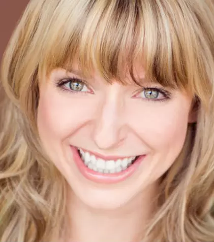 „Fetițele Powerpuff”, după 20 de ani. Interviu cu scenarista noii serii