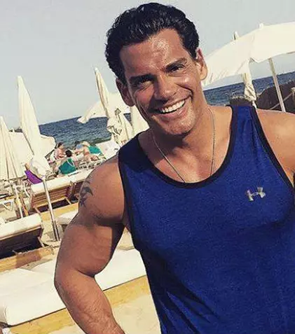 Cristian de la Fuente se poartă urât cu colegele sale