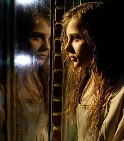 TNT a dat undă verde unui nou serial cu vampiri