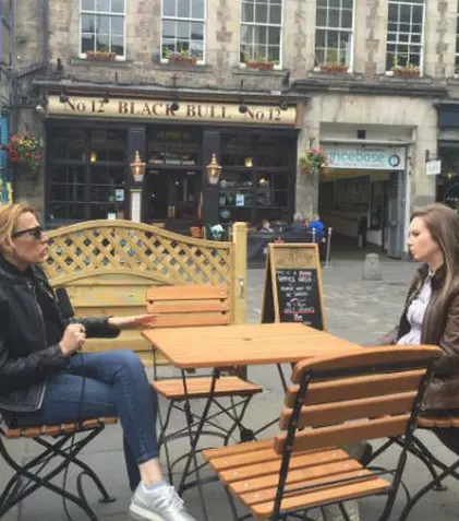 Seria de reportaje „Românii după Brexit” vine la TVR 1