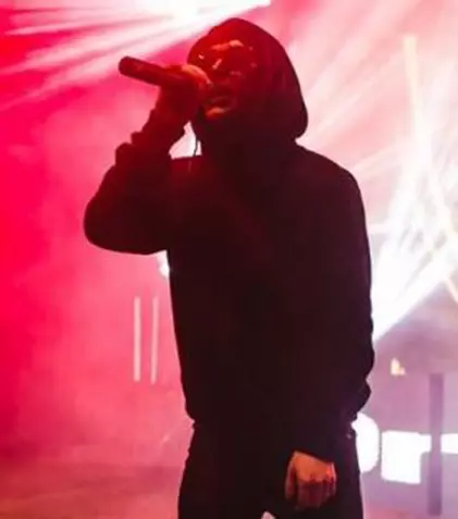 Carla’s Dreams a lansat un nou single, “Imperfect”. Vezi aici videoclipul!