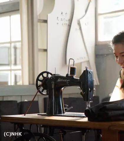 FOTO. TVR 2 difuzează serialul japonez „Aripi de mătase”