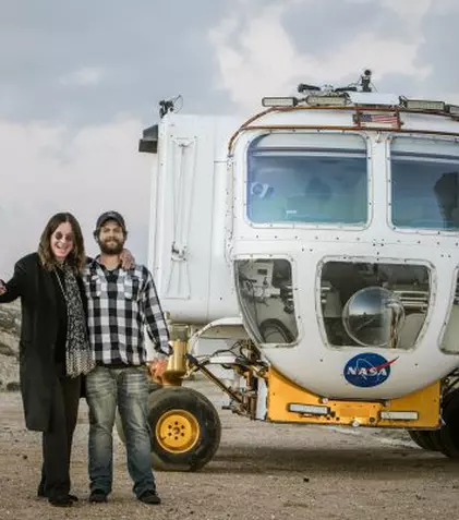 FOTO. Seria “În jurul lumii cu Ozzy și Jack” are premiera diseară la History