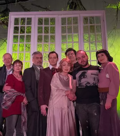 FOTO. TVR 2 a programat piesa de teatru „Livada de vişini”, de Cehov