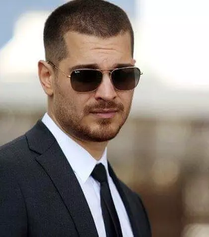 Ce fac fanele disperate pentru Çağatay Ulusoy!