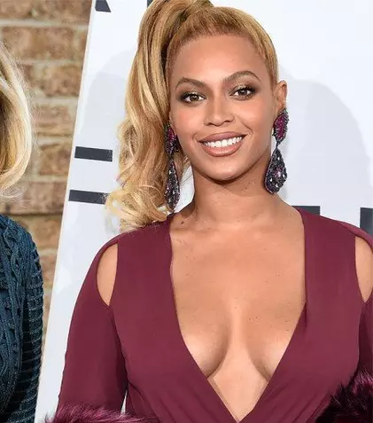 Adele şi Beyoncé se luptă pentru trofee la Premiile Grammy 2017. Iată lista nominalizărilor