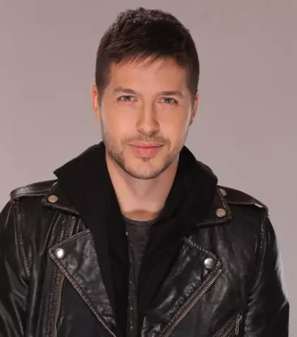 Geørge va avea un băieţel: “Când eram mic mă visam cu 3 copii”