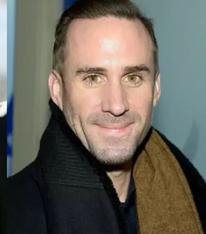 Postul Sky a renunțat la difuzarea unui episod în care Michael Jackson era parodiat de Joseph Fiennes