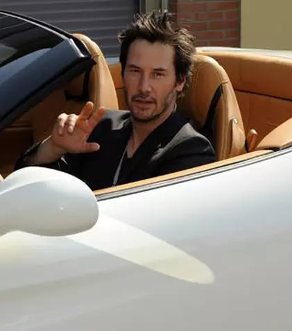 Keanu Reeves ar juca în „Matrix 4”, dar are câteva condiţii