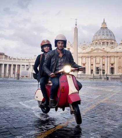 DIVA va difuza, de azi, serialul britanic „Pe urmele misterelor”. În distribuție, Jane Seymour