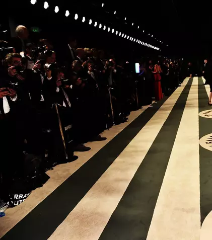 HBO mai face o miniserie de inspiraţie literară, cu Amy Adams în rol principal