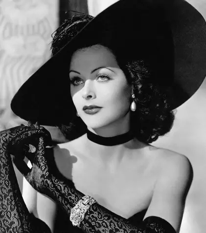Când viaţa bate filmul: ce trebuie să ştiţi despre Hedy Lamarr, actriţă de Hollywood şi inventatoare
