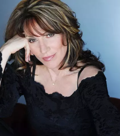 Katey Sagal („Familia Bundy”) se luptă din copilărie cu dependenţa