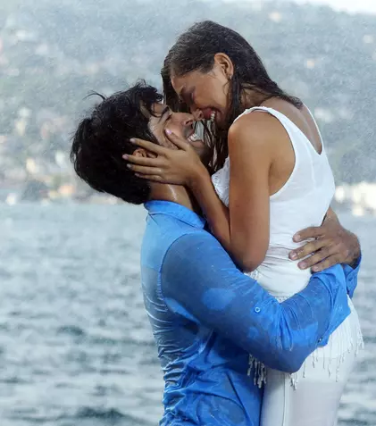 „Dragoste infinită” se termină azi în Turcia! Vedeţi ultimele poze de la filmări