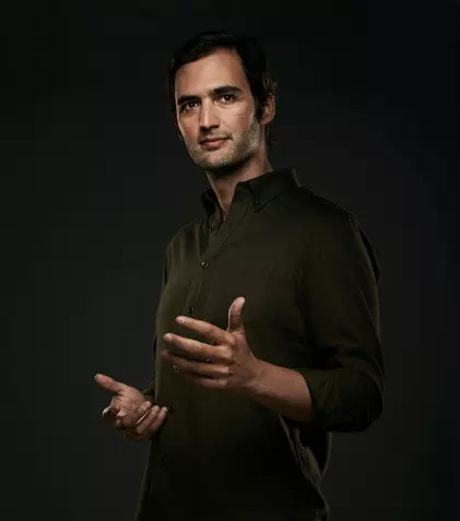 EXCLUSIV. Jason Silva („Origini: Drumul omenirii”): „Am multe frici existențiale”