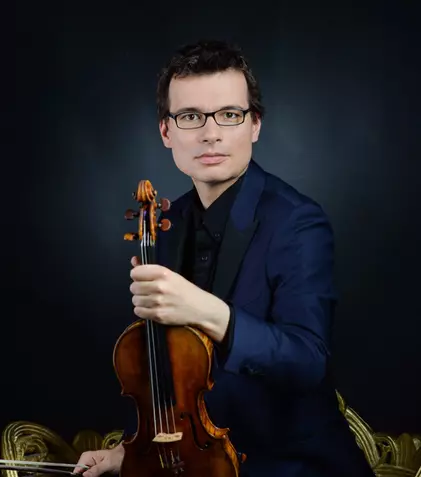 Alexandru Tomescu și celebra lui vioară pleacă în lume după terminarea Turneului Stradivarius nr. 10