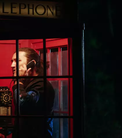 Smiley a ajuns la jumătatea maratonului aniversar şi a lansat piesa „Rara”