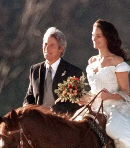 Recomandarea TVmania pentru seara de joi, 30 noiembrie: „De bunăvoie şi nesilită de nimeni” cu Julia Roberts și Richard Gere