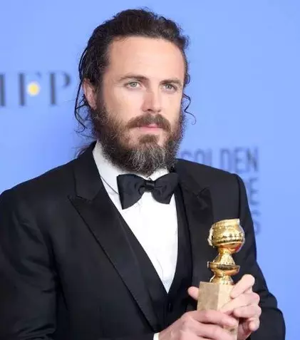 Actorul Casey Affleck se retrage de la gala Oscar 2018, după ce a fost acuzat de hărțuire sexuală