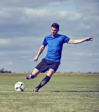 History anunță premiera “Istoria fotbalului”, un maraton televizat despre cel mai îndrăgit sport din lume