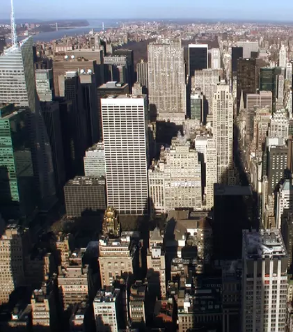 Seria „New York”, semnată de Sanda Vișan, începe în weekend la TVR 2