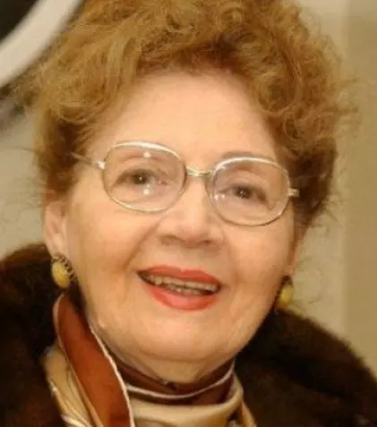 In Memoriam Carmen Stănescu. Televiziunea publică își modifică programele în semn de omagiu pentru marea actriţă