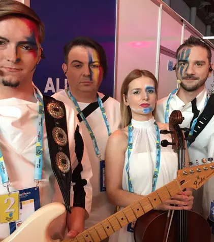 Hai, România! Trupa The Humans cântă azi în cea de-a doua semifinală Eurovision