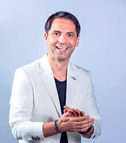 Dan Negru revine la TV cu o nouă emisiune, „Scena misterelor”. Află toate detaliile!