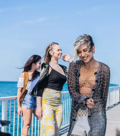 Sore a lansat videoclipul „Toate fetele”