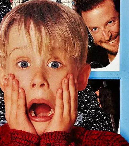 Ryan Reynolds este implicat într-un stupefiant remake al filmului-cult „Singur acasă”!