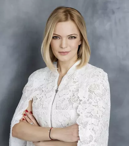 FOTO. Lavinia Petrea a născut o fetiţă. Prima imagine cu bebelușul