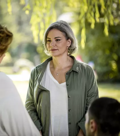 „Fructul oprit”: Un personaj misterios tulbură apele în casa Caragea. „E din trecutul meu, și al lui Tudor, și al lui Traian”