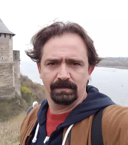 După “Umbre” și “Afacerea Est”, regizorul Igor Cobileanski participă la proiectul “O călătorie de 100 de ani“