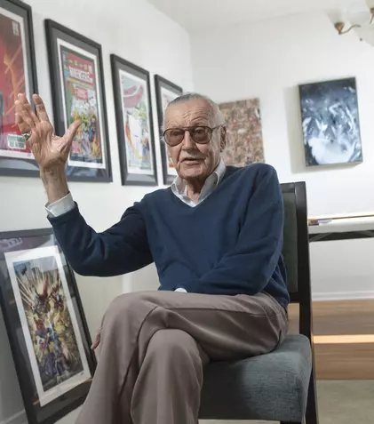 Stan Lee, „părintele” lui Spider-Man, X-Men și a numeroși supereroi Marvel, a murit