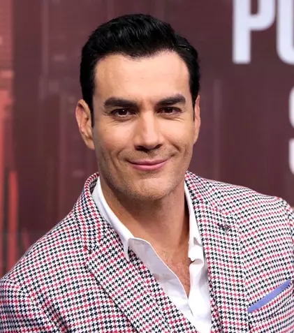 David Zepeda a fost părăsit de iubită! Aflaţi adevăratul motiv!