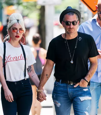E oficial! Lady Gaga s-a despărțit de logodnicul său, Christian Carino