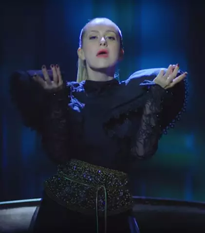 Ester Peony, câştigătoarea Eurovision România, a lansat videoclipul piesei „On A Sunday”