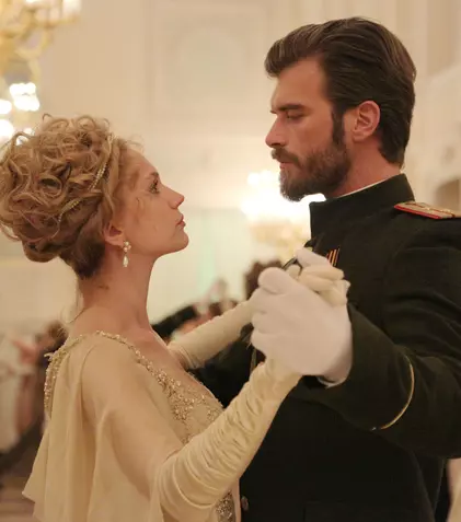 GALERIE FOTO. Cele mai bune seriale turcești vor putea fi văzute în România și la TDC (Timeless Drama Channel)